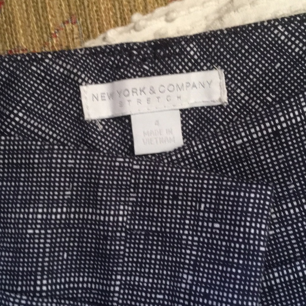 Trousers - Picture 2 of 4